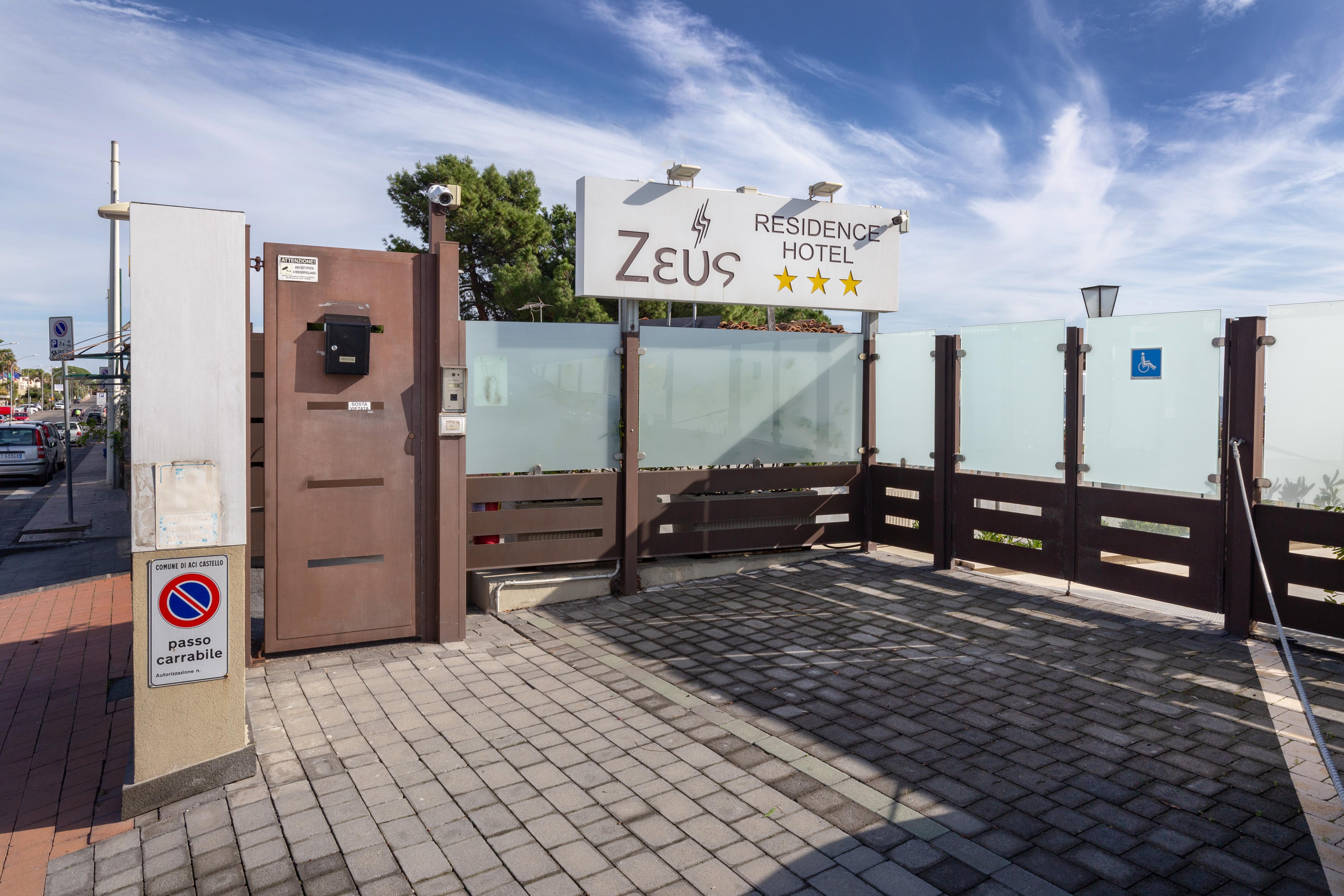 Zeus Hotel - Aparthotel - Meeting & Congress Catania Exteriör bild
